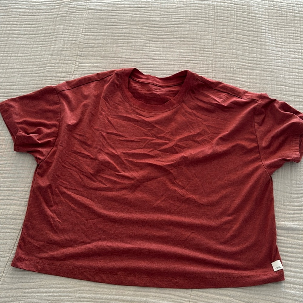 Vuori Crop TShirt